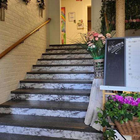 Kg Sleepover & Staellplats Karl Gustav 外观 照片