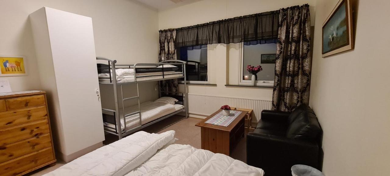 Kg Sleepover & Staellplats Karl Gustav 外观 照片